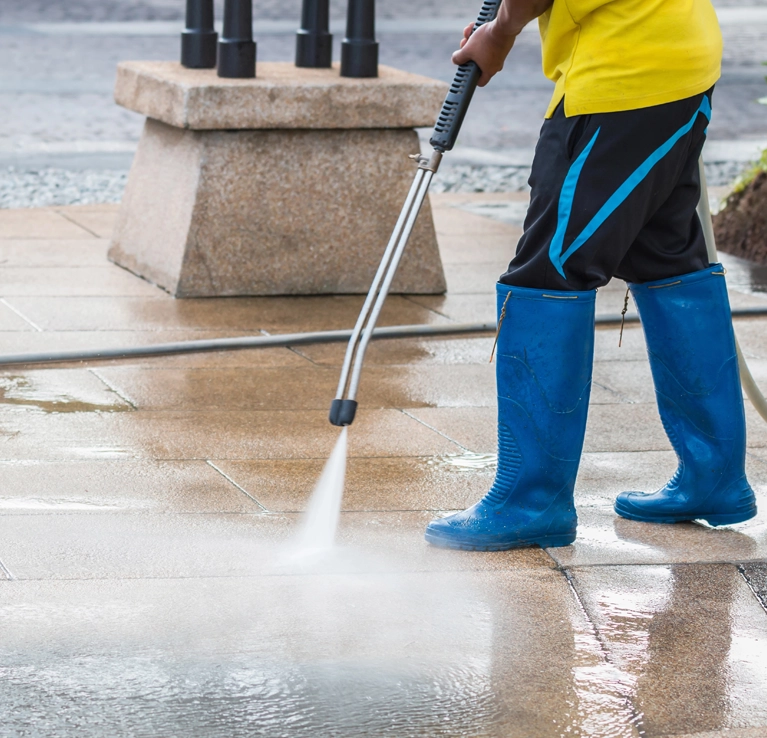 post construction powerwashing cleaning services